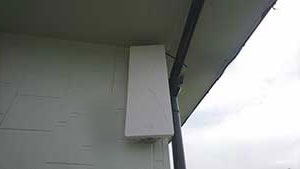 糸島の師吉で壁付けデザインアンテナ工事