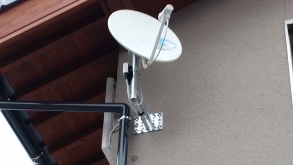 地デジとBSアンテナ